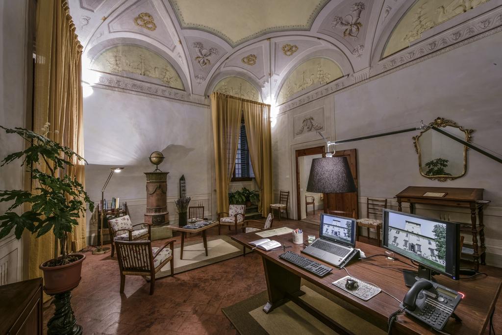 Torre Dei Lari Residenza D'Epoca Acomodação com café da manhã Florença Exterior foto